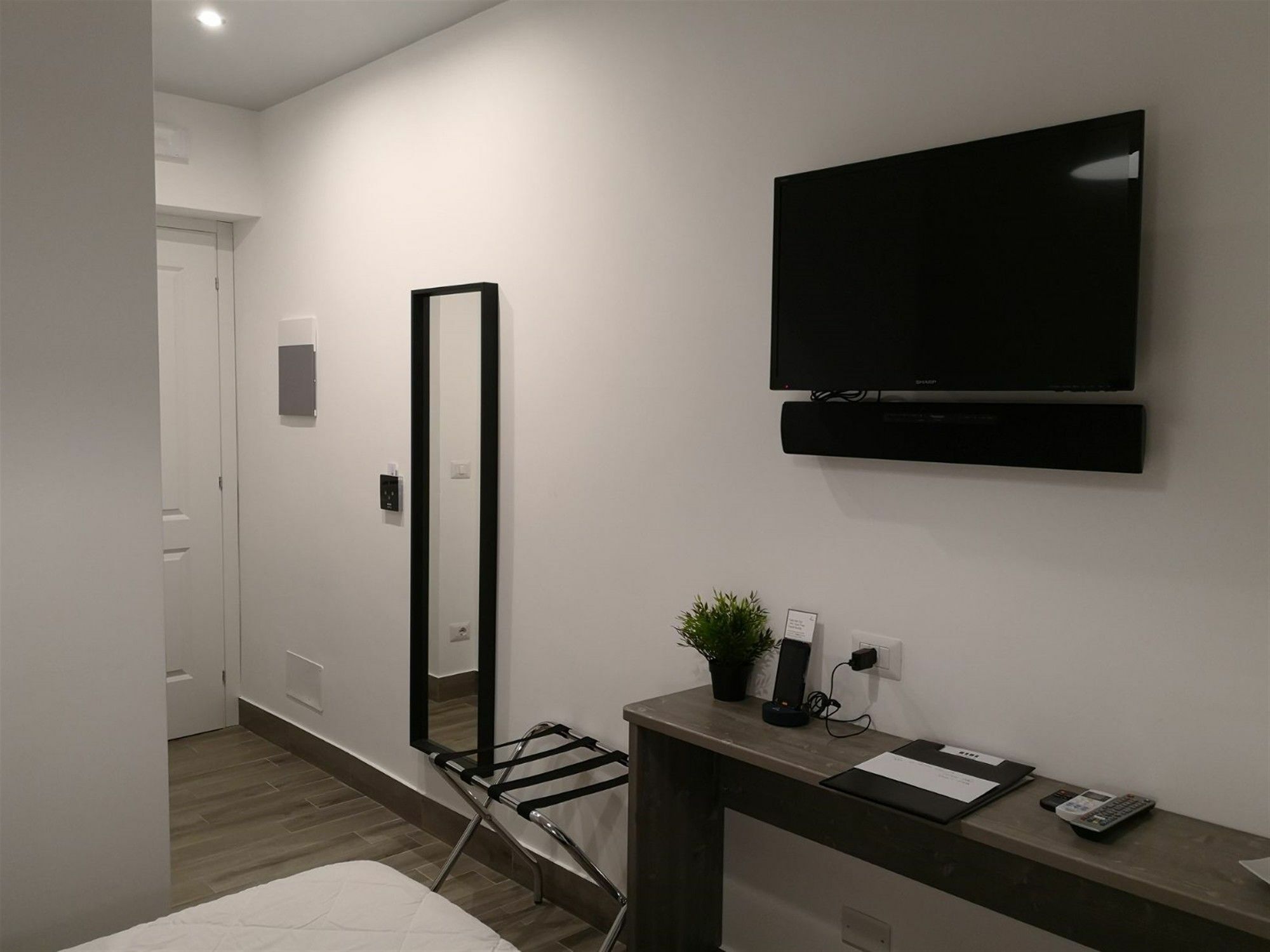 Clementi 18 Suites Roma Exterior foto